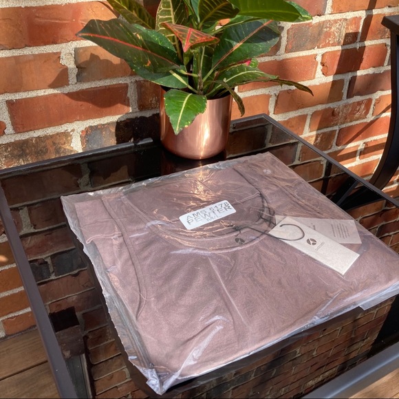 Avocado Sport Tank in Pewter NWT |  Size: M/L - Picture 7 of 7